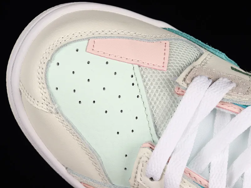 All categories Nk SB Dunk series Nk SB Dunk Low low-top skate shoes Nk Dunk Scrap stitching low-top skate shoes DM0802-001